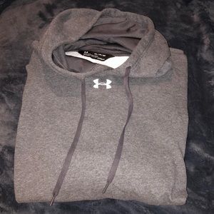 Under Armour men’s hoodie, only worn once!